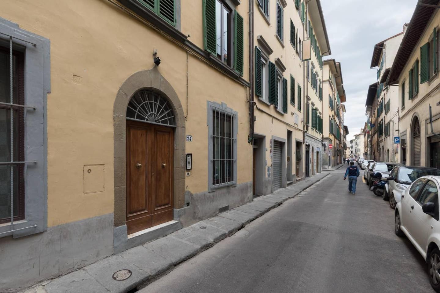 F4 - Santa Croce One Bedroom Flat 2 To 4 Guests Florence Extérieur photo
